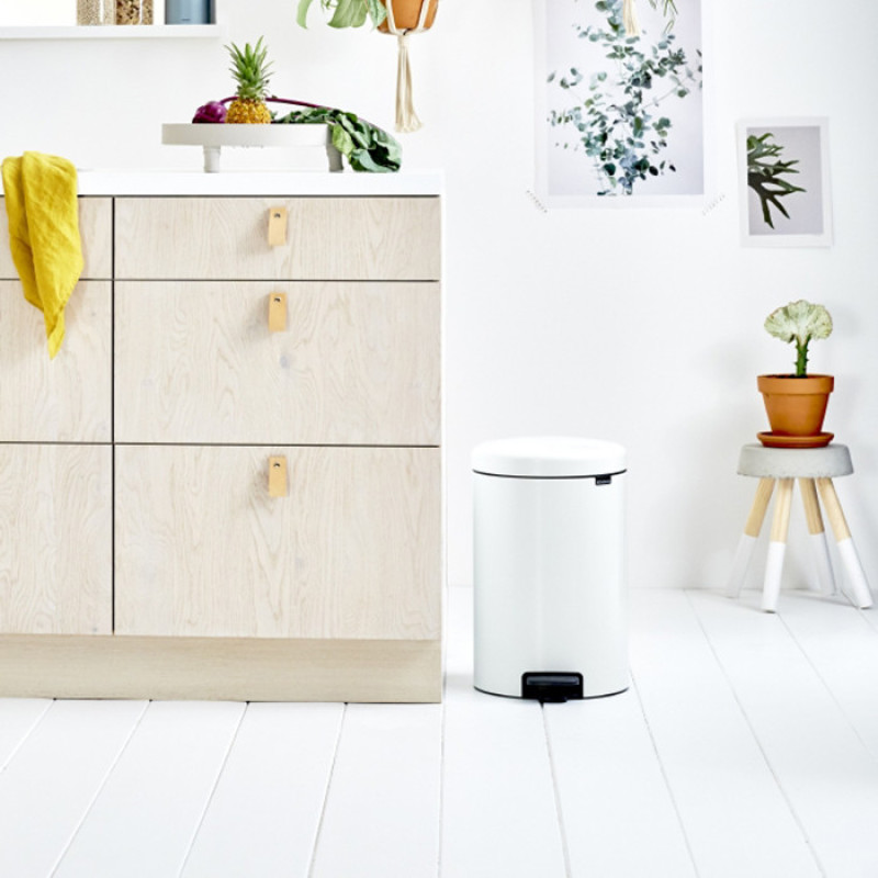 Бак для сміття Pedal Bin Brabantia newIcon, об'єм 20 л, білий (111846)