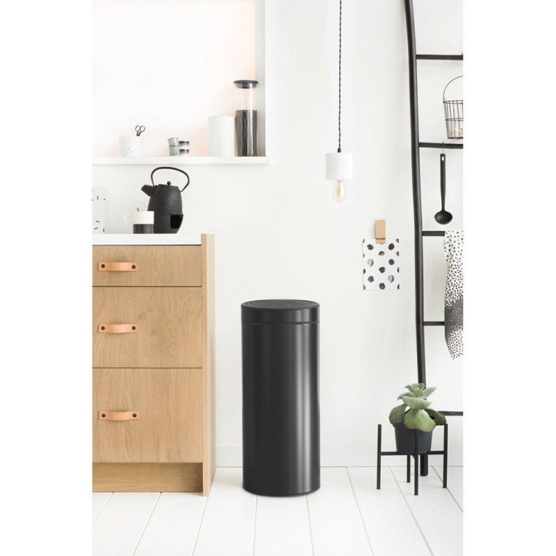 Бак для сміття Touch Bin Brabantia, 30 л, чорний (115301)