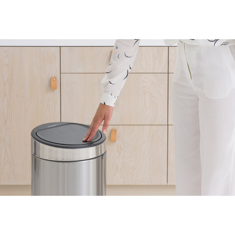 Бак для сміття Touch Bin Brabantia, об'єм 30 л, сталевий матовий (115462)