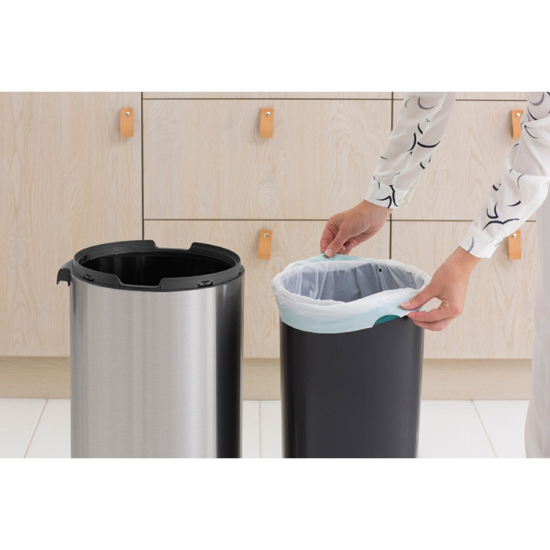 Бак для сміття Touch Bin Brabantia, об'єм 30 л, сталевий матовий (115462)