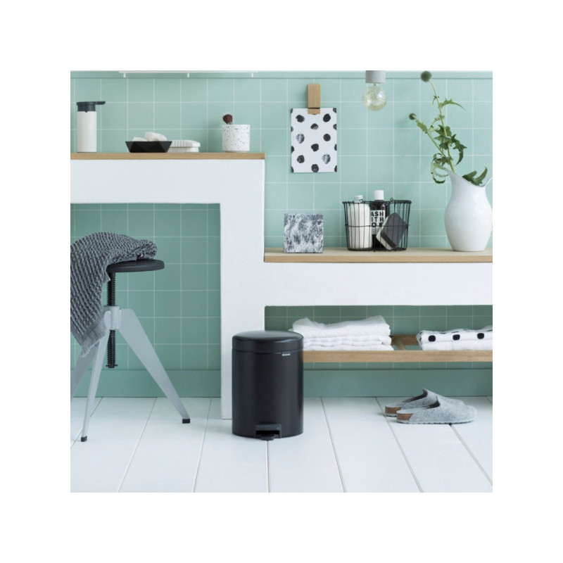 Бак для сміття з педаллю Brabantia Pedal Bin 20 л 114106