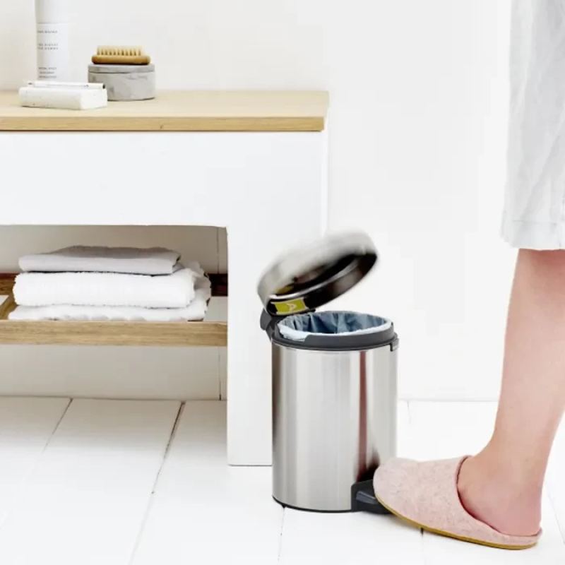 Бак для сміття з педаллю Brabantia Pedal Bin 3 л 113222