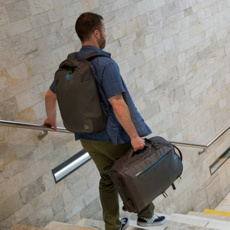 Сумка дорожня на колесах Vango Runway 40 Carbide Grey (RUNRUNWAYG10055)