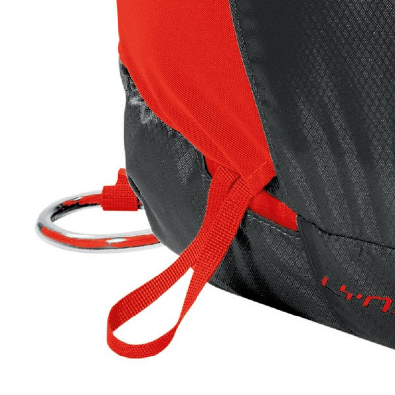 Рюкзак туристичний Ferrino Lynx 25 Black/Red