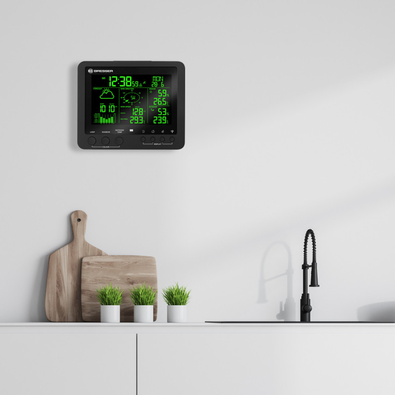 Метеостанция Bresser Weather Center 5-in-1 256 colour Professional Black (7002520CM3000)