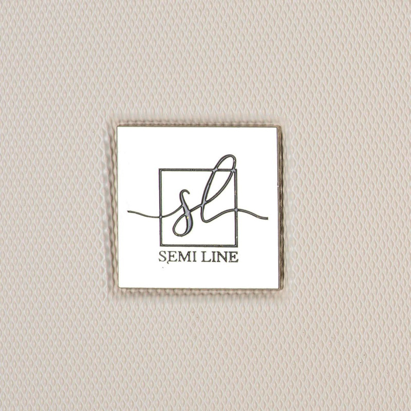 Чемодан Semi Line 28