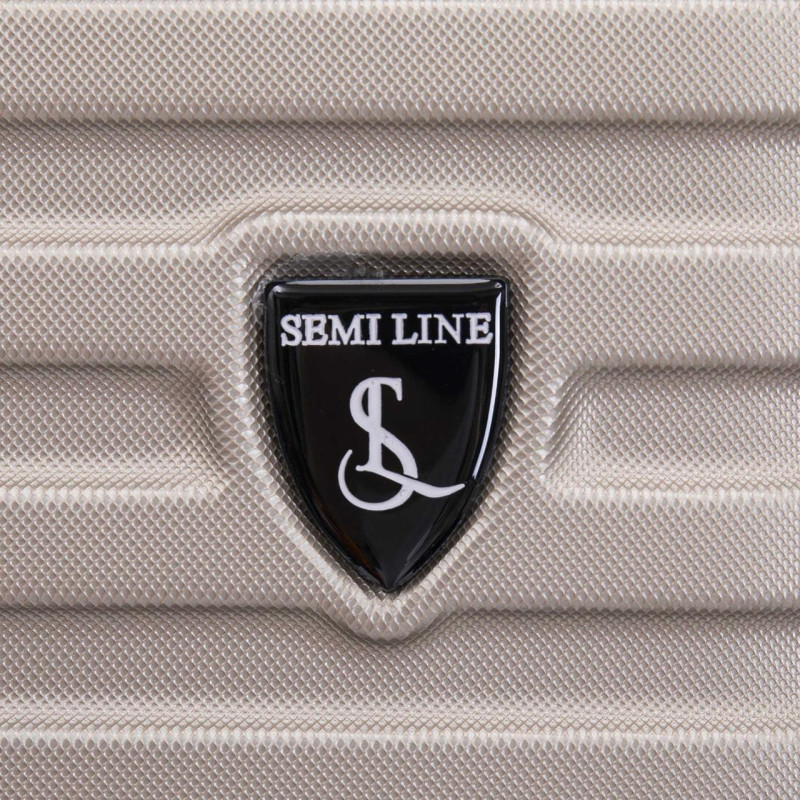 Валіза Semi Line 28