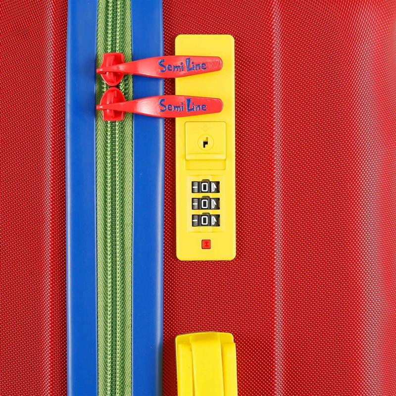 Чемодан Semi Line 28