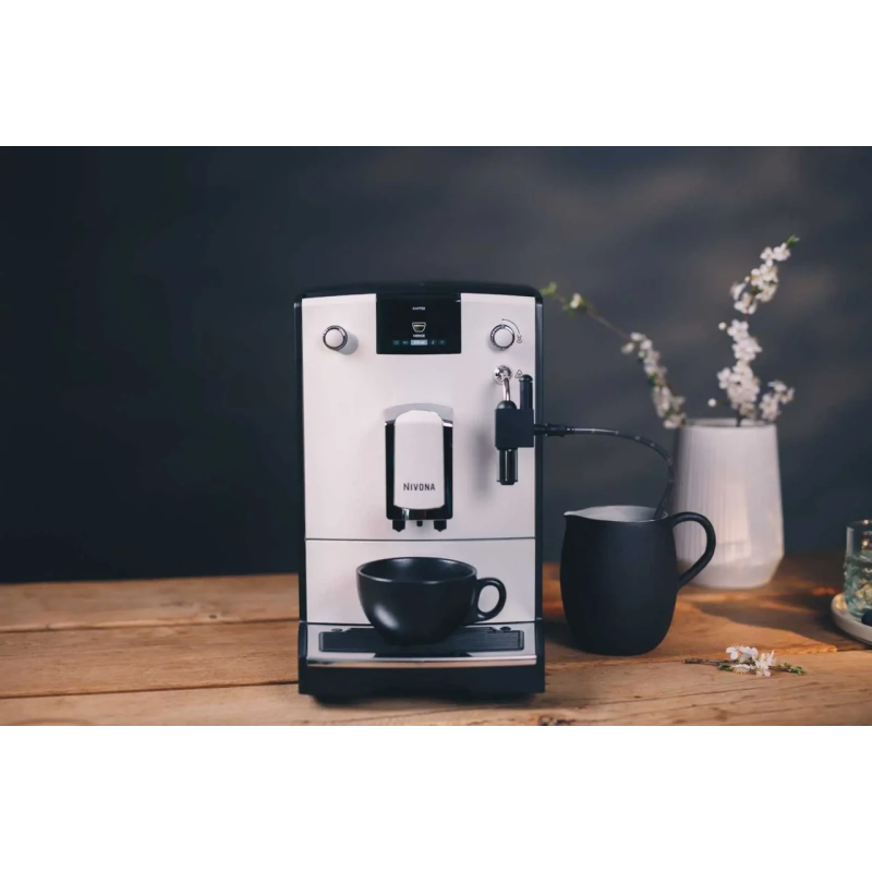 Кавомашина автоматична NIVONA CafeRomatica 560