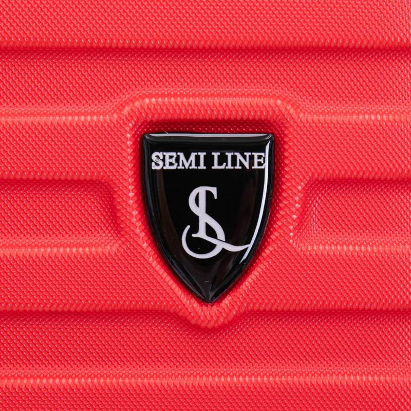 Чемодан Semi Line 24