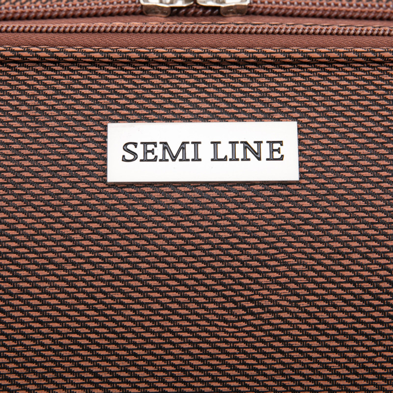 Чемодан Semi Line 28