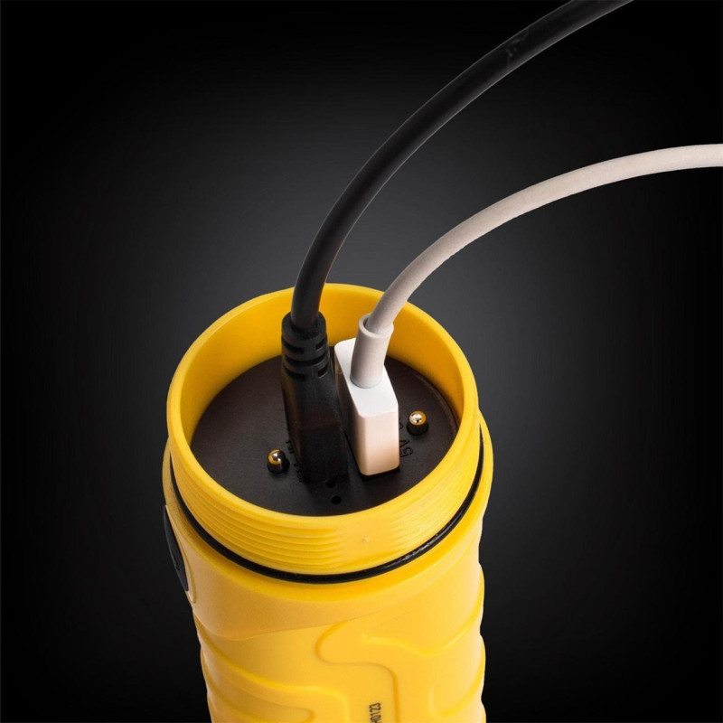 Фонарь профессиональный Mactronic Dura Light 2.3 (800Lm) Powerbank USB Recharge Glass Breaker (PHH0124)