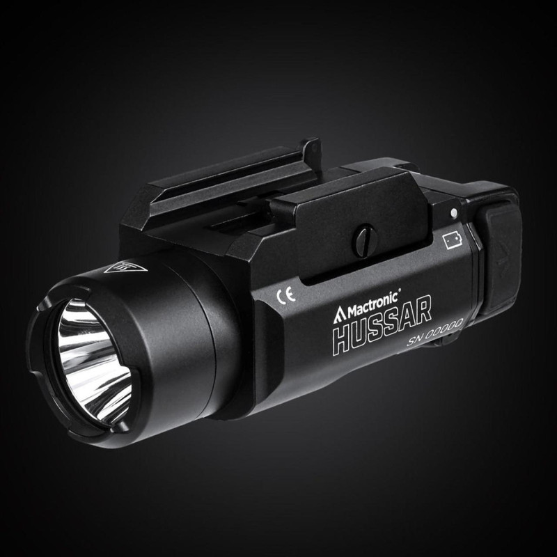 Фонарь тактический Mactronic Hussar (1050Lm) Gun Mount (THG0010)