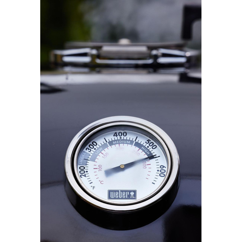 Угольный гриль Weber Summit Kamado S6 61 см, черный