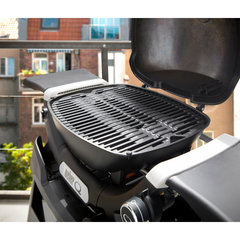 Газовый гриль Weber Q1200N с подставкой