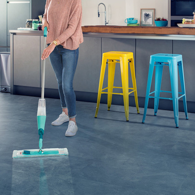 Швабра с распылителем Leifheit Easy Spray XL (56690)