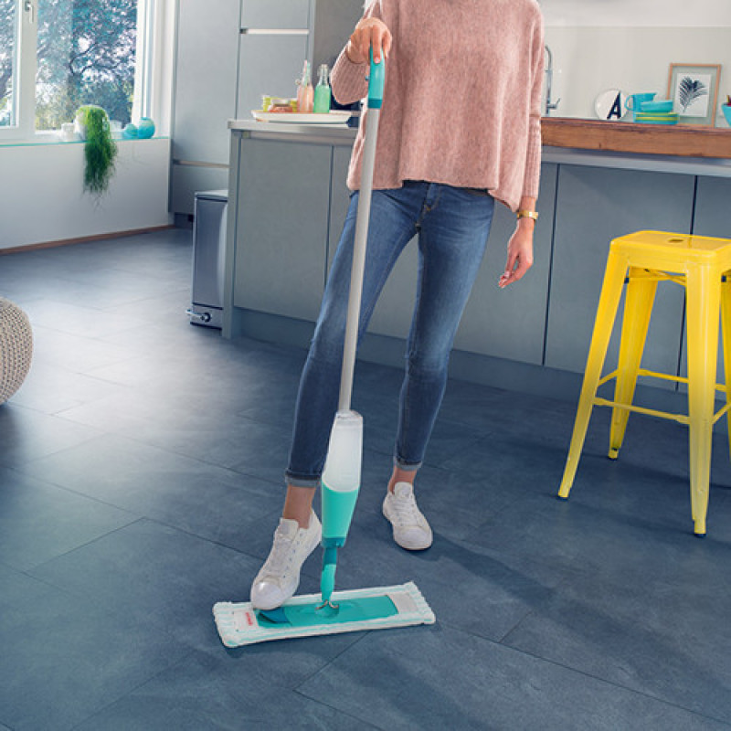 Швабра с распылителем Leifheit Easy Spray XL (56690)
