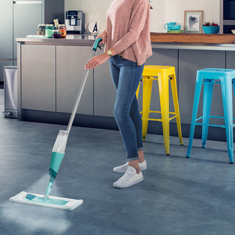 Швабра с распылителем Leifheit Easy Spray XL (56690)