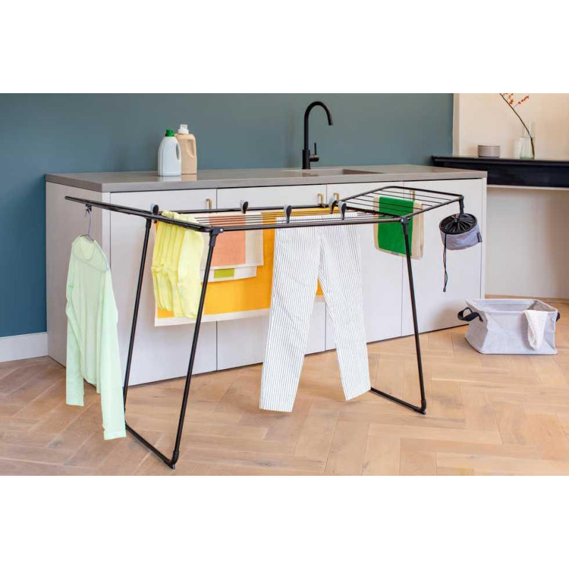 Сушилка для белья напольная Brabantia HangOn, 18 м, черный матовый (232404)